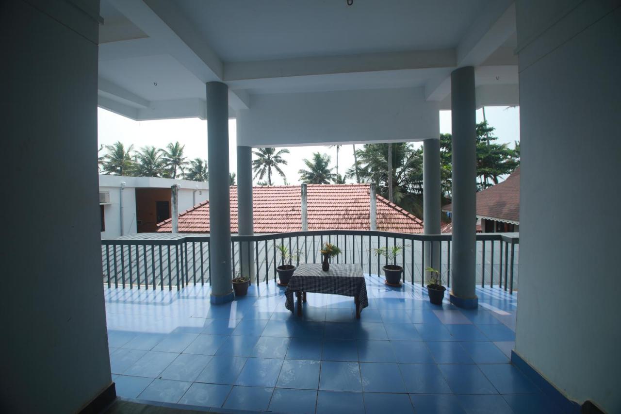 Black Beach Resort Varkala Exteriér fotografie
