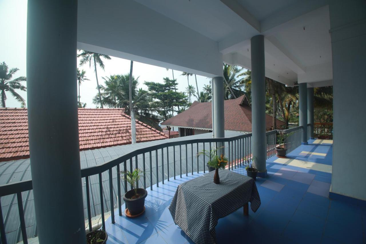 Black Beach Resort Varkala Exteriér fotografie