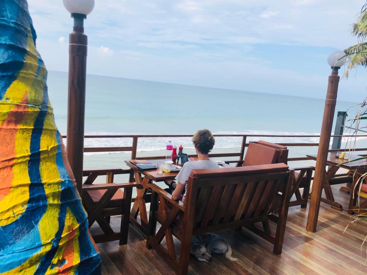 Black Beach Resort Varkala Exteriér fotografie