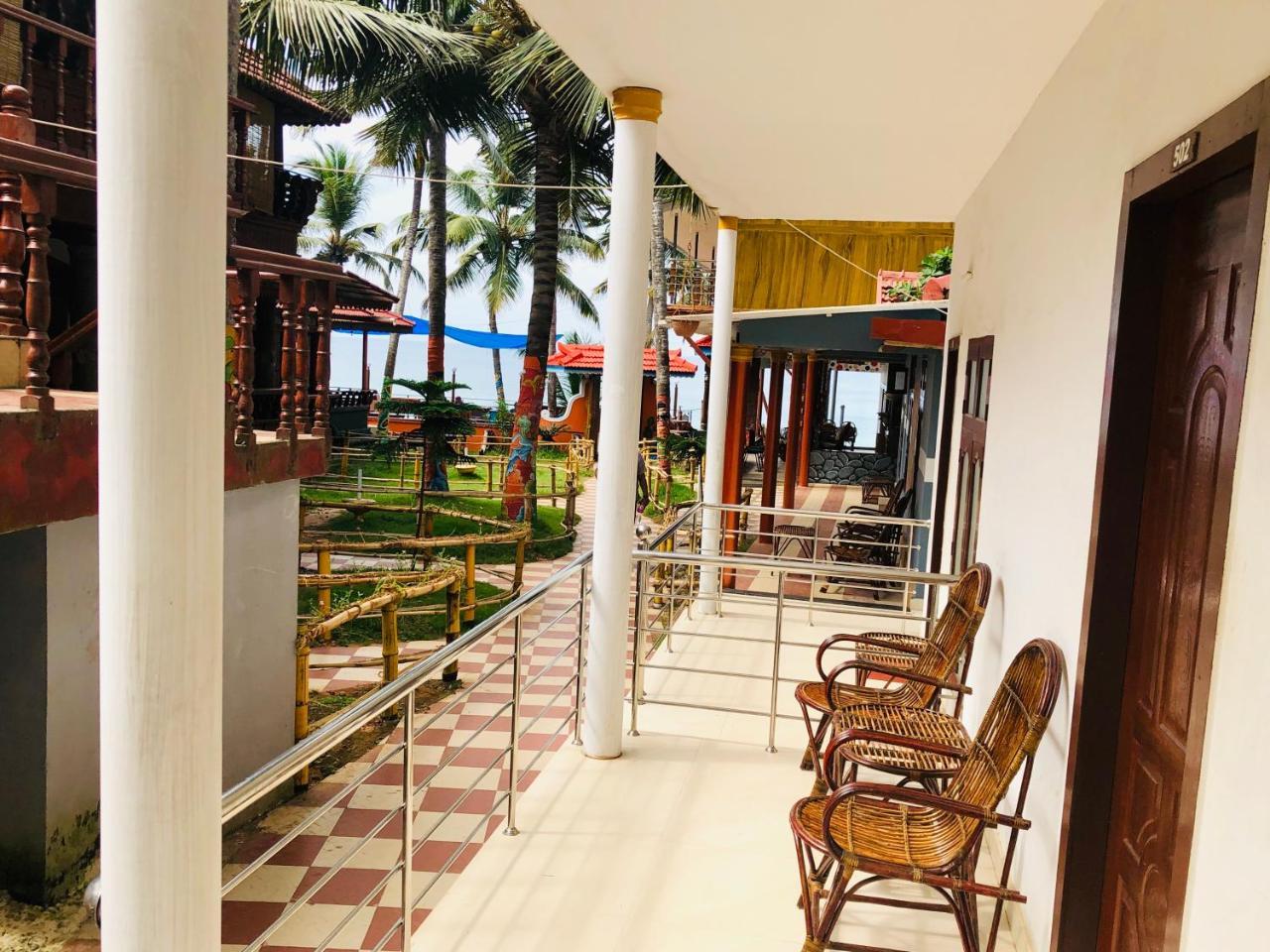 Black Beach Resort Varkala Exteriér fotografie