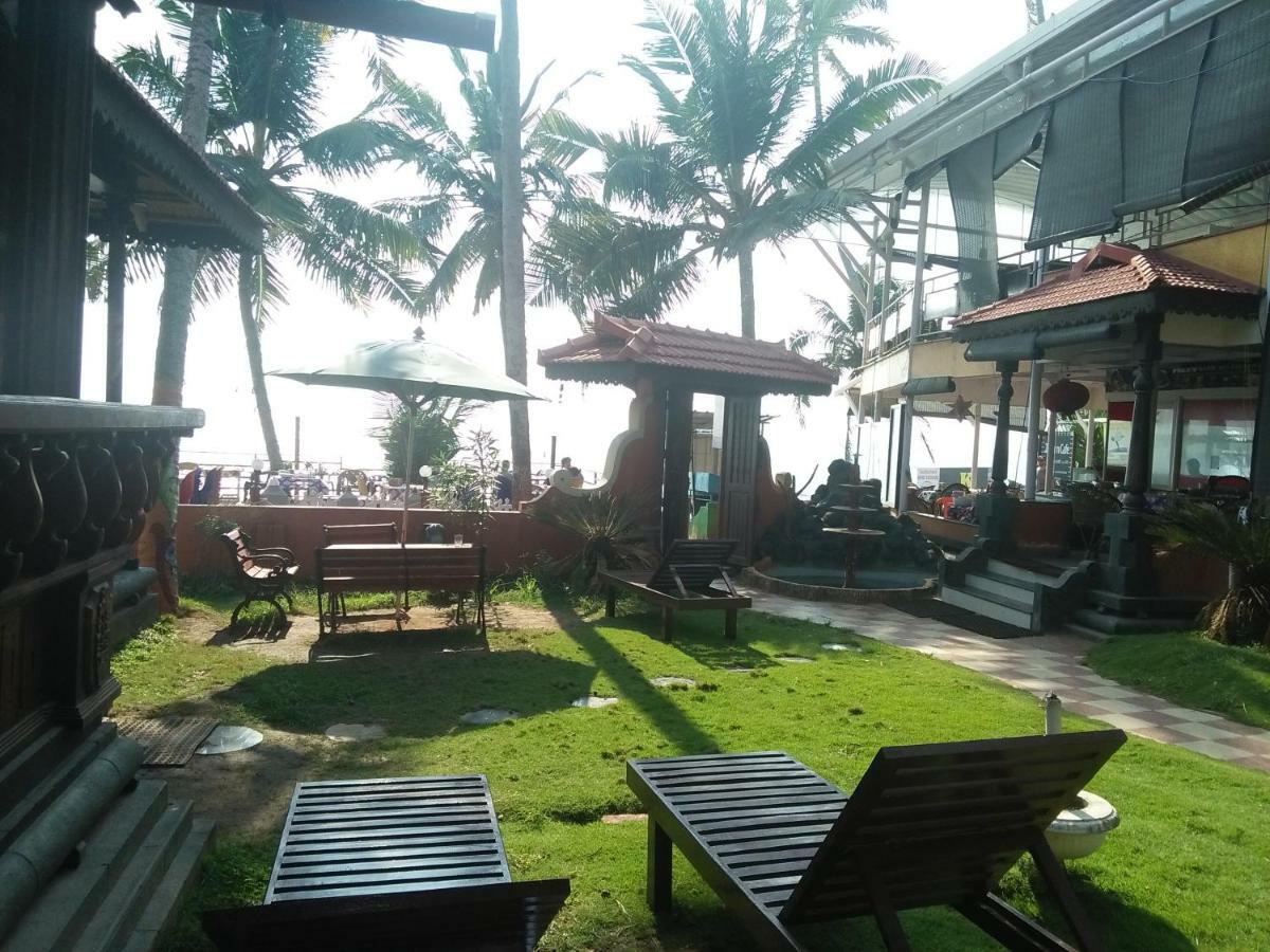 Black Beach Resort Varkala Exteriér fotografie
